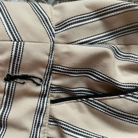 Ladies Bundle of Izod Golf Skirts - Picture 6 of 10